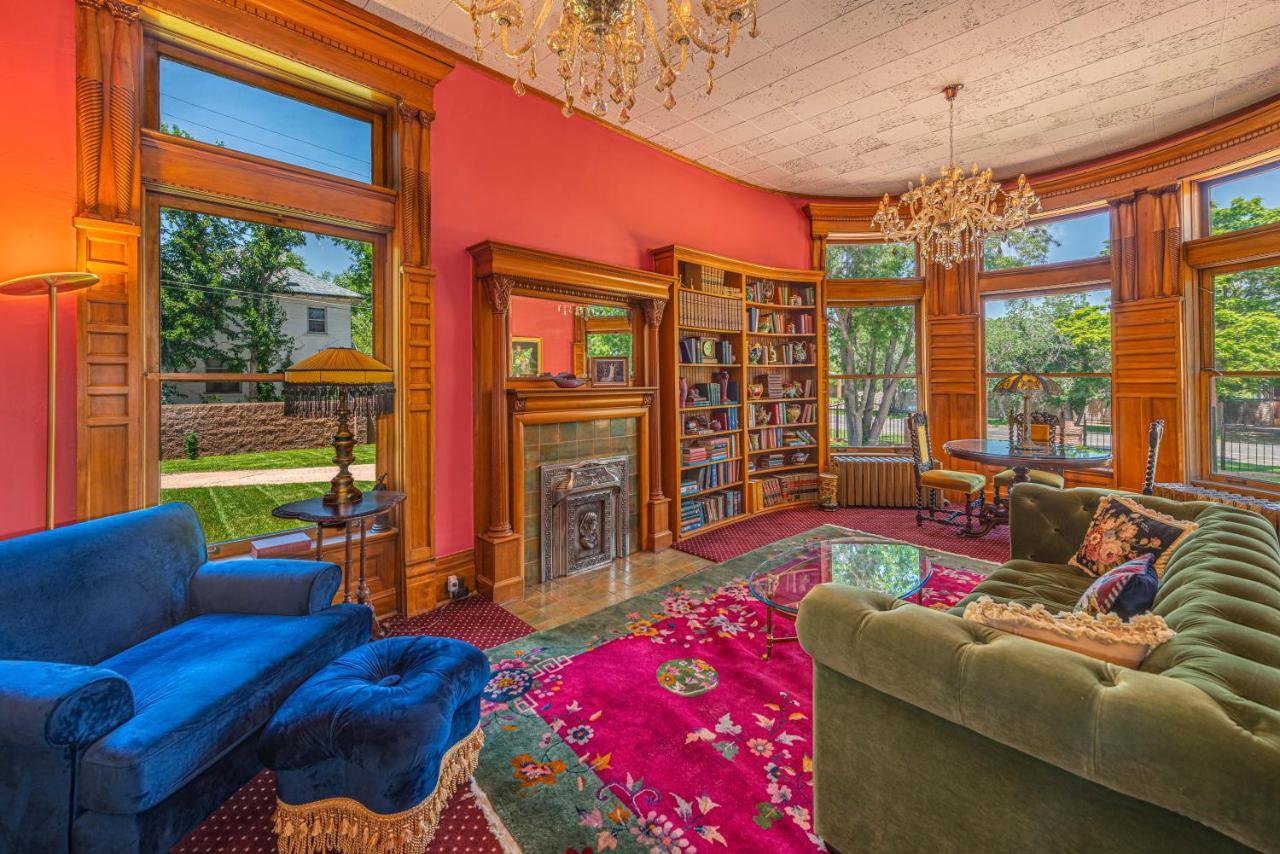 Orman Mansion - Pueblo'S Most Luxurious Stay! المظهر الخارجي الصورة