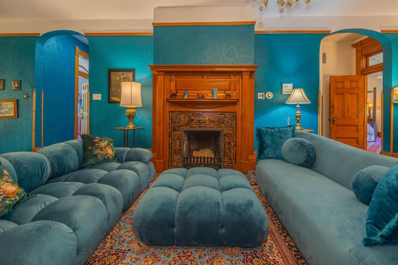Orman Mansion - Pueblo'S Most Luxurious Stay! المظهر الخارجي الصورة
