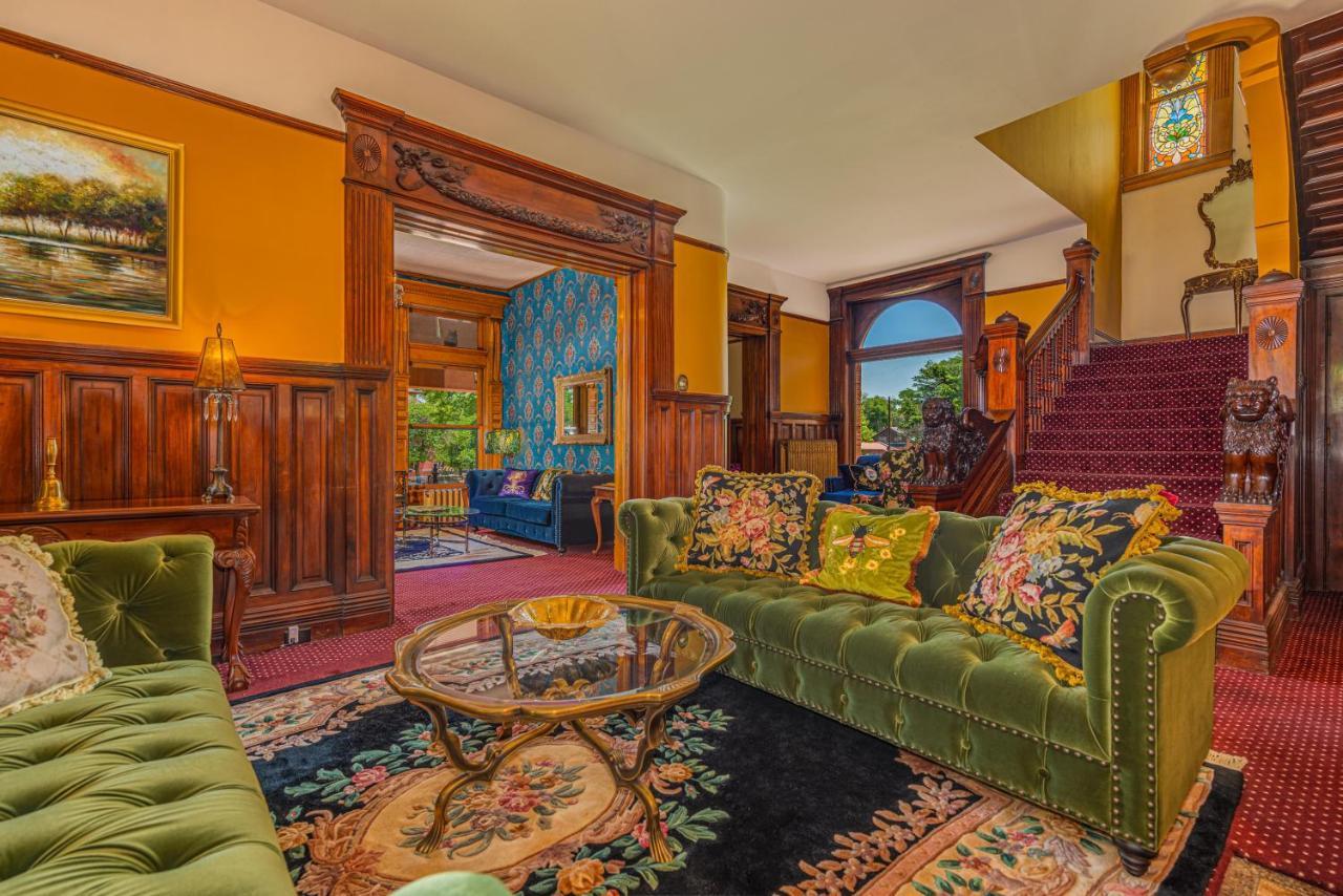 Orman Mansion - Pueblo'S Most Luxurious Stay! المظهر الخارجي الصورة