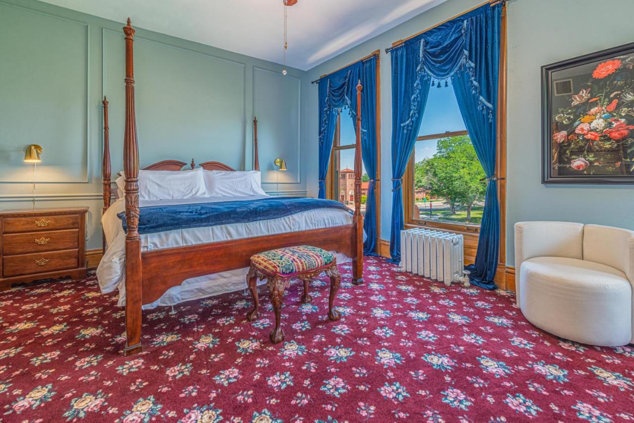 Orman Mansion - Pueblo'S Most Luxurious Stay! المظهر الخارجي الصورة