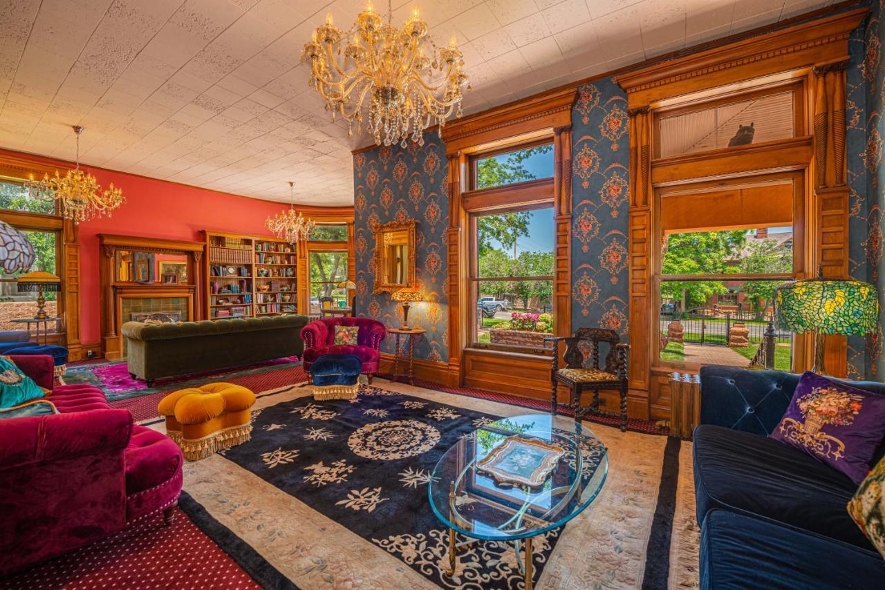 Orman Mansion - Pueblo'S Most Luxurious Stay! المظهر الخارجي الصورة