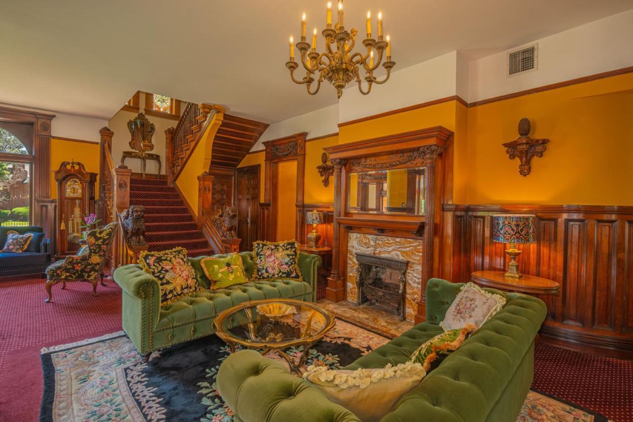 Orman Mansion - Pueblo'S Most Luxurious Stay! المظهر الخارجي الصورة